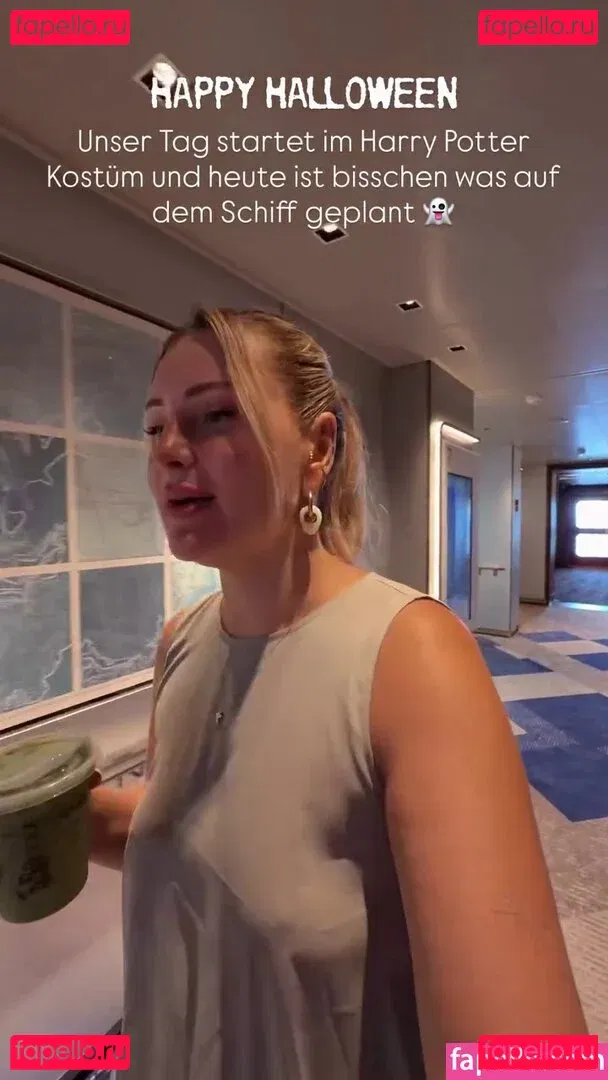 Maren Wolf Onlyfans Photo Gallery 