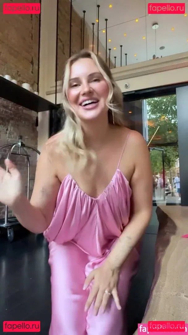 Maren Wolf Onlyfans Photo Gallery 