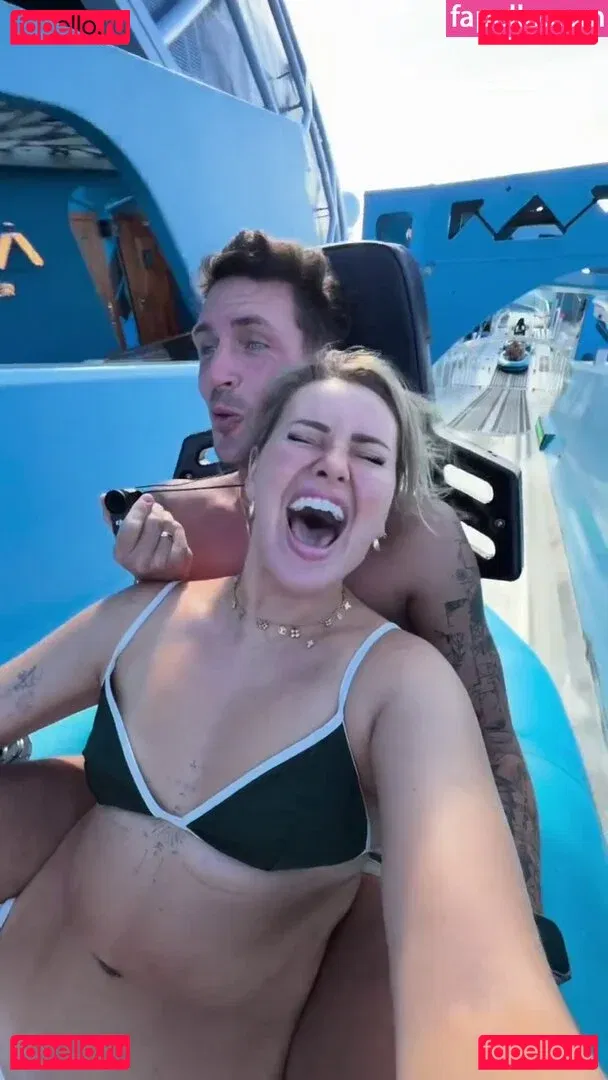 Maren Wolf Onlyfans Photo Gallery 