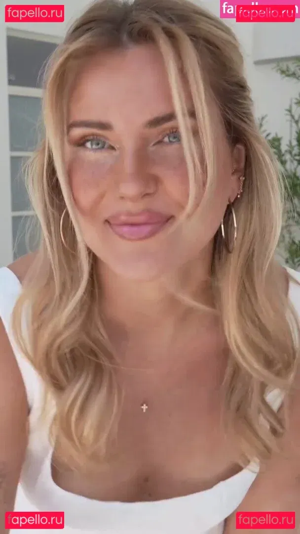 Maren Wolf Onlyfans Photo Gallery 