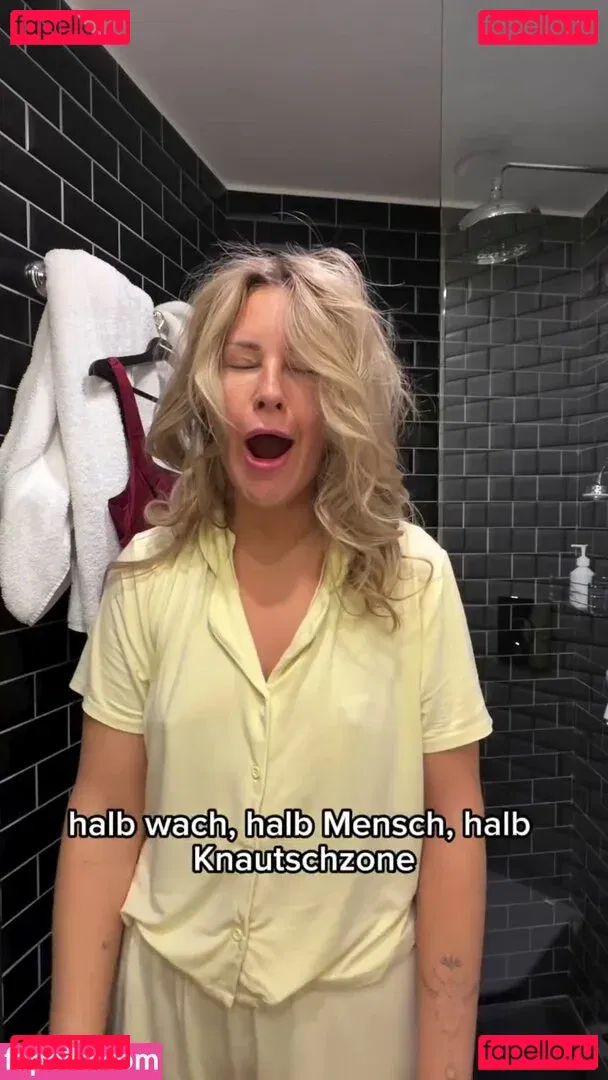 Maren Wolf Onlyfans Photo Gallery 