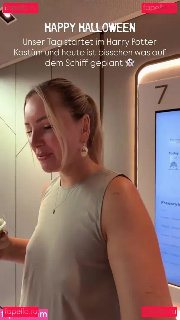 Maren Wolf Onlyfans Photo Gallery 