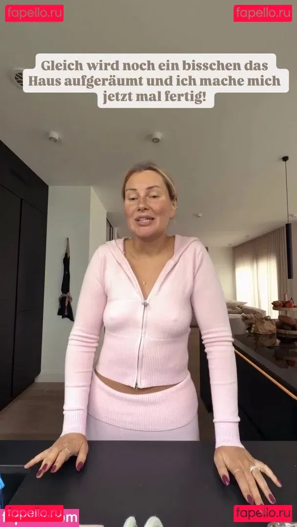 Maren Wolf Onlyfans Photo Gallery 