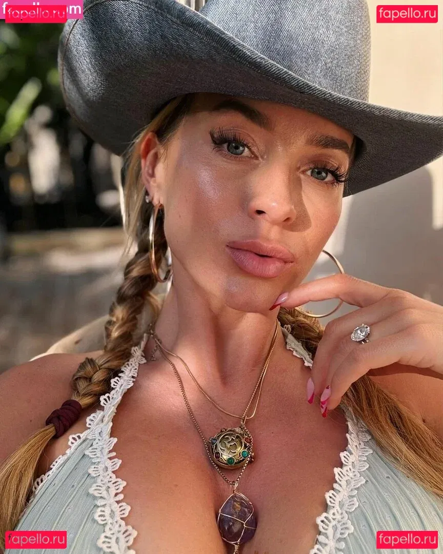 Marcelina Zawadzka Onlyfans Photo Gallery 