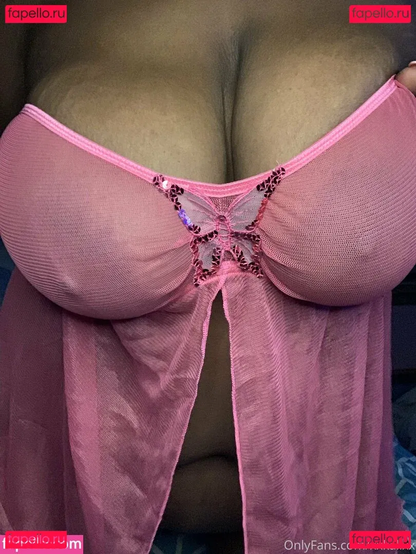 kay_laavip Onlyfans Photo Gallery 