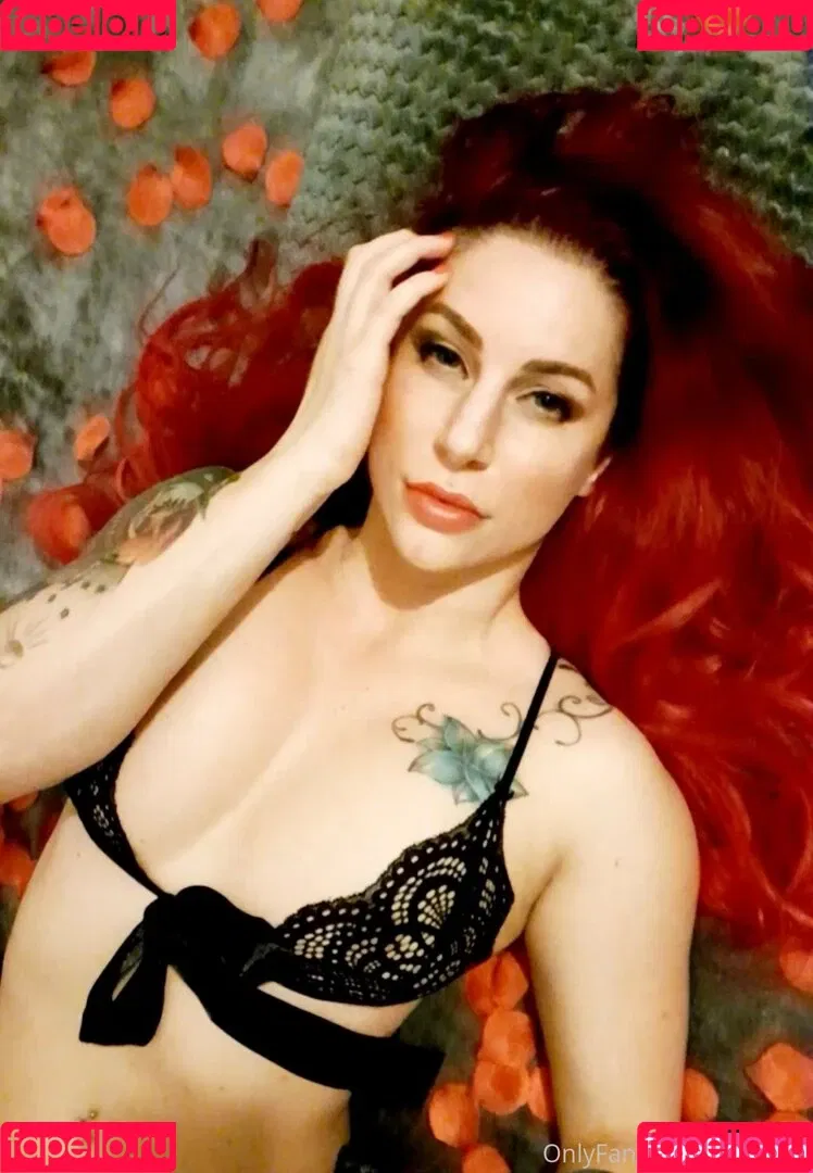 larraphoenix Onlyfans Photo Gallery 