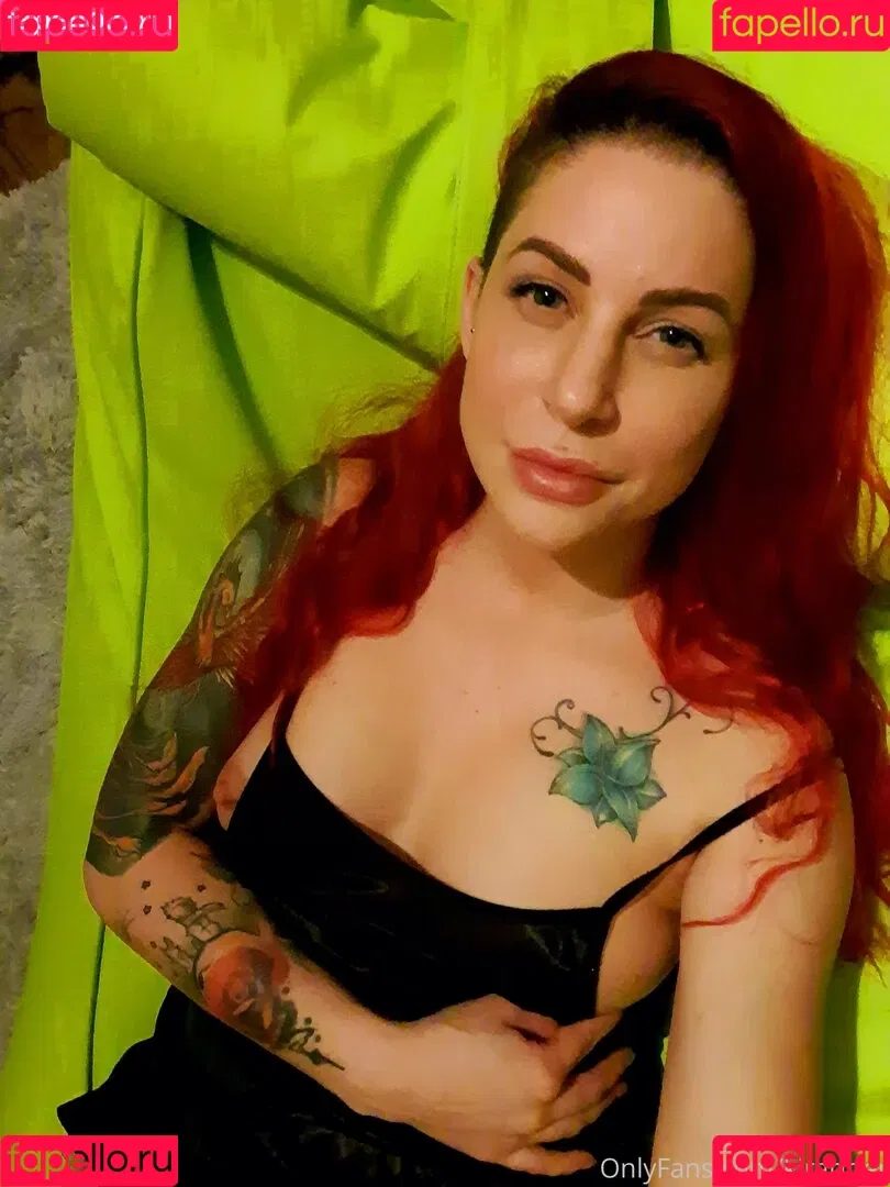 larraphoenix Onlyfans Photo Gallery 
