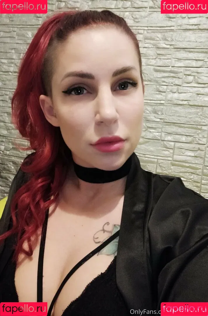 larraphoenix Onlyfans Photo Gallery 