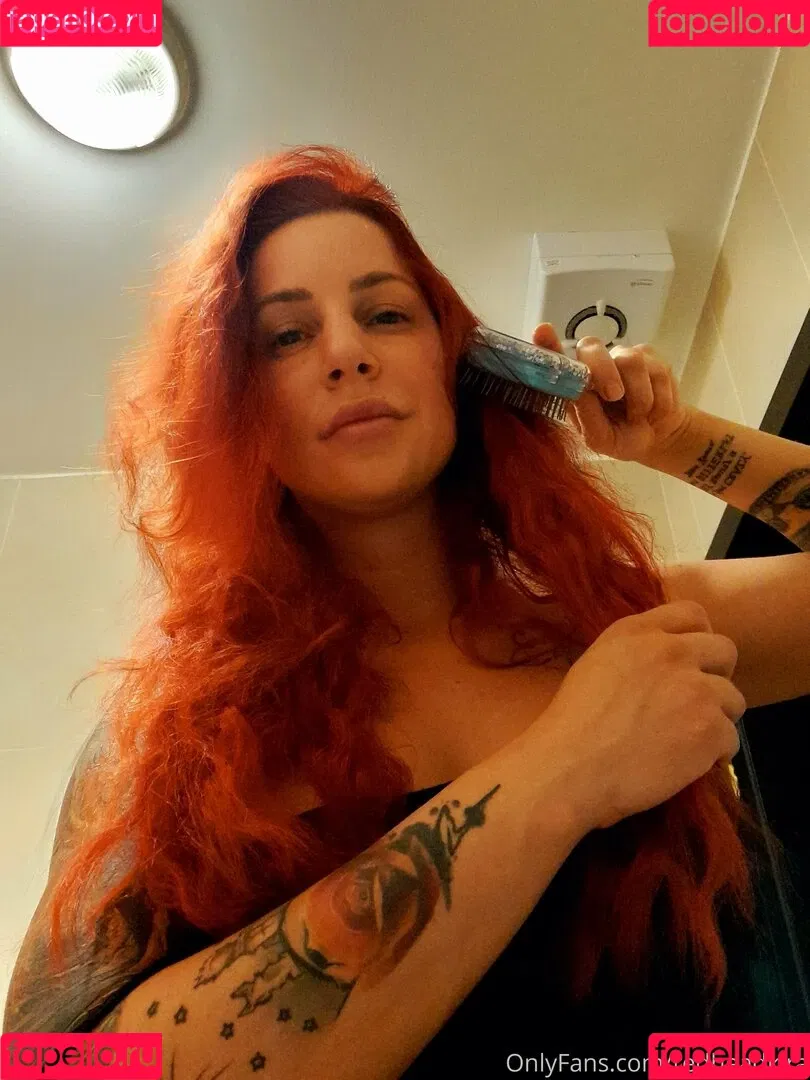 larraphoenix Onlyfans Photo Gallery 