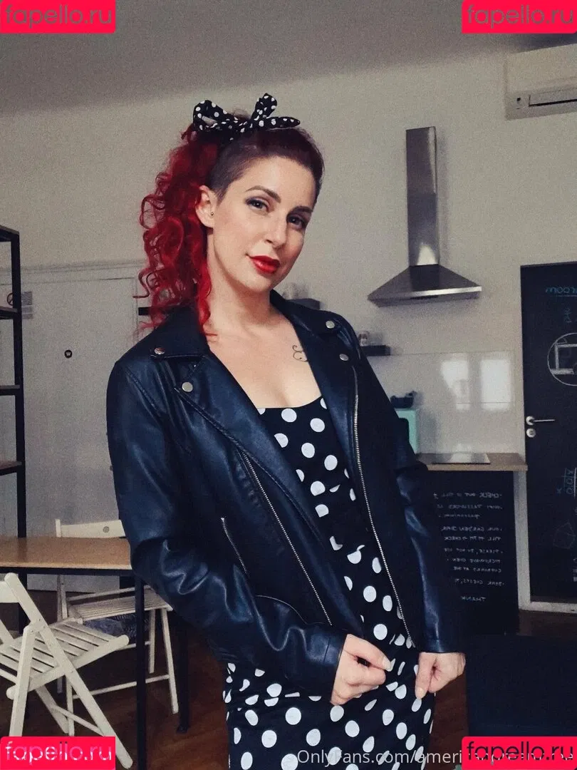 larraphoenix Onlyfans Photo Gallery 