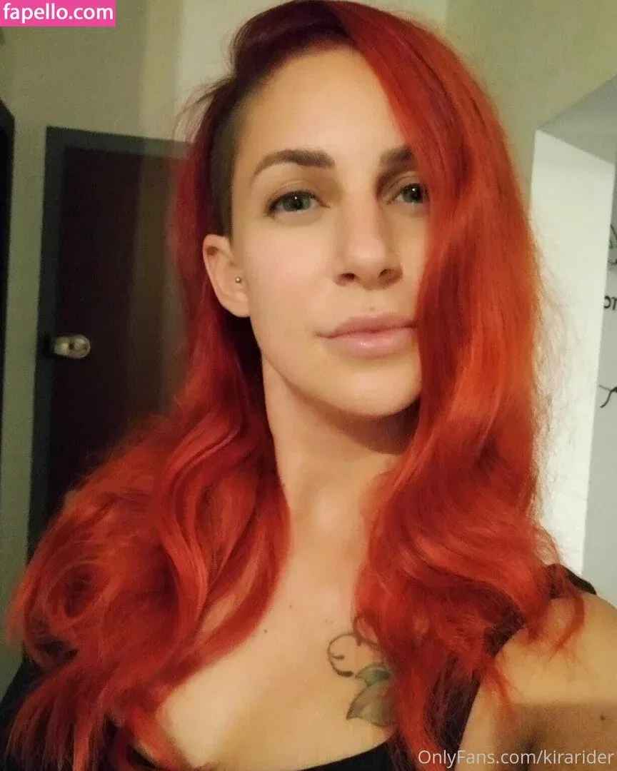 larraphoenix Onlyfans Photo Gallery 