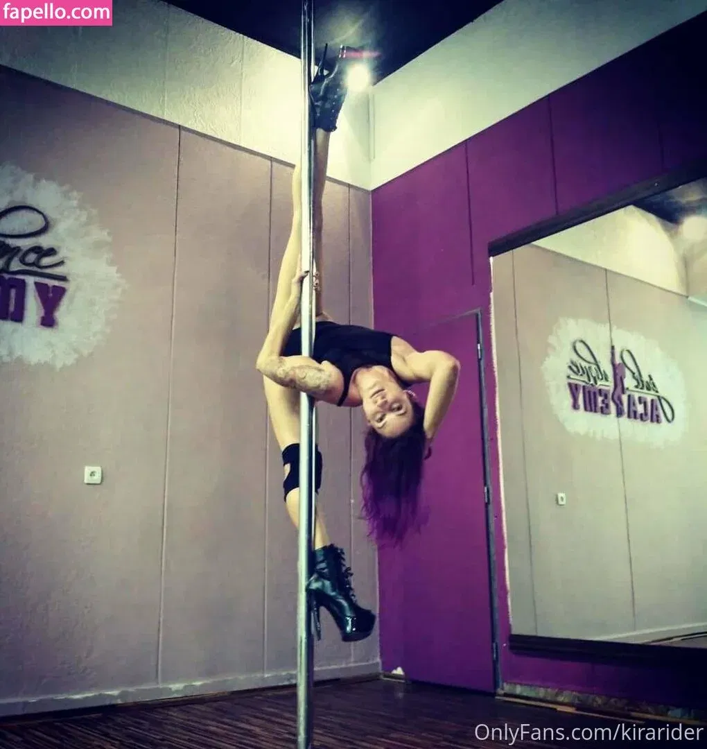 larraphoenix Onlyfans Photo Gallery 