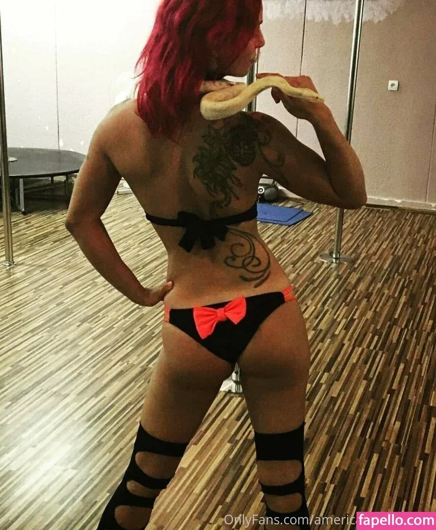 larraphoenix Onlyfans Photo Gallery 