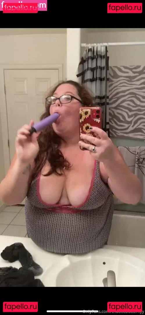 tkchaotic Onlyfans Photo Gallery 