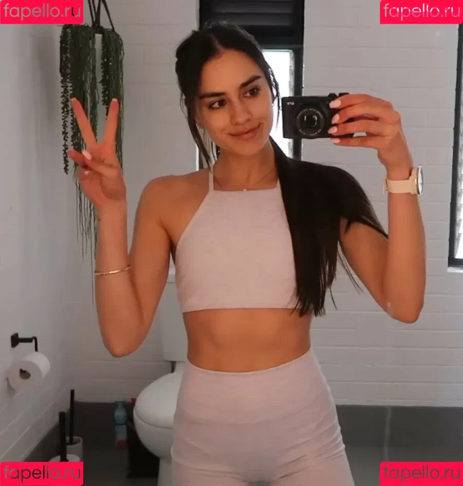 Imogen Russell Onlyfans Photo Gallery 