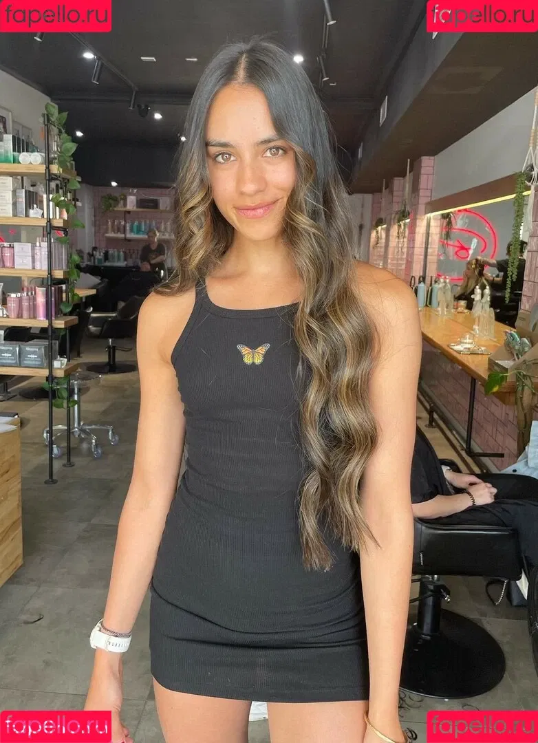 Imogen Russell Onlyfans Photo Gallery 