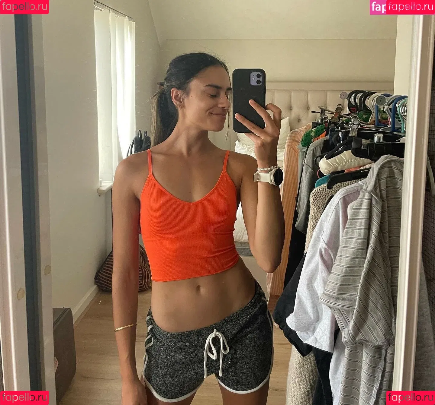 Imogen Russell Onlyfans Photo Gallery 