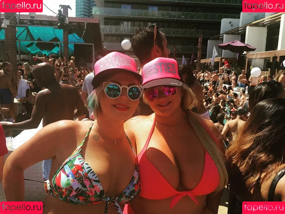 BlondiePomie Onlyfans Photo Gallery 
