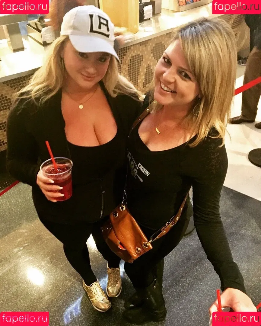 BlondiePomie Onlyfans Photo Gallery 