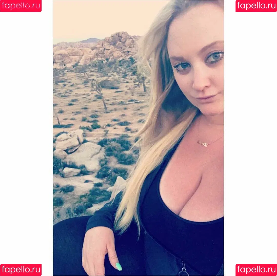 BlondiePomie Onlyfans Photo Gallery 