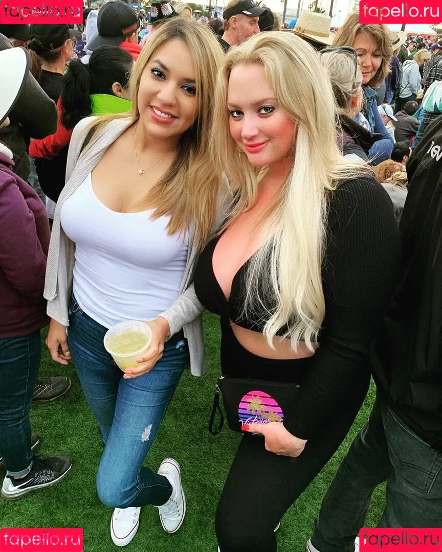 BlondiePomie Onlyfans Photo Gallery 
