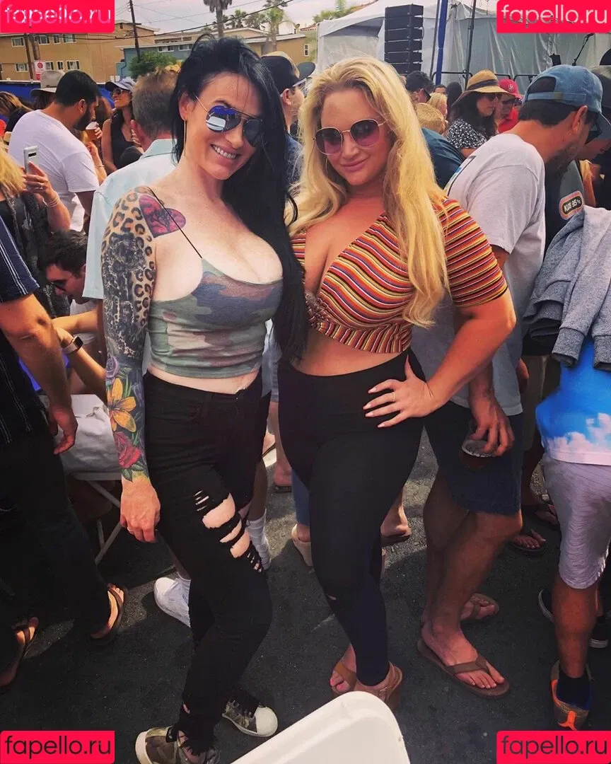 BlondiePomie Onlyfans Photo Gallery 