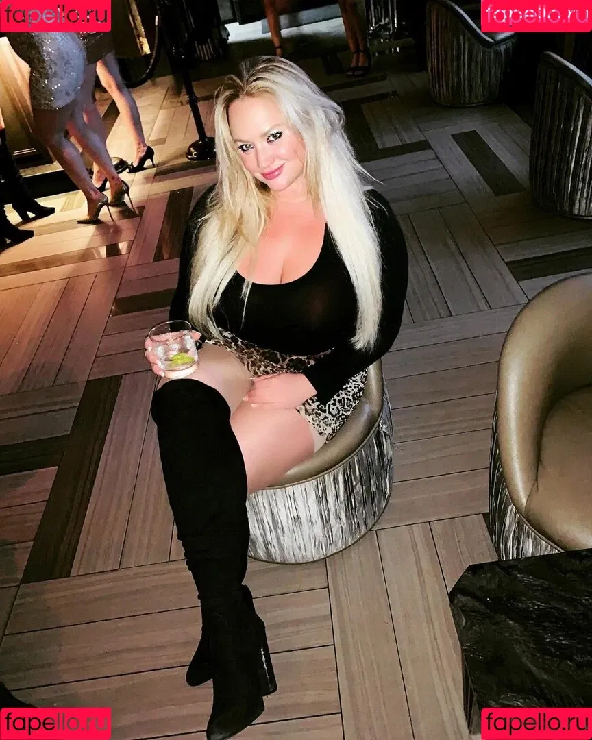 BlondiePomie Onlyfans Photo Gallery 