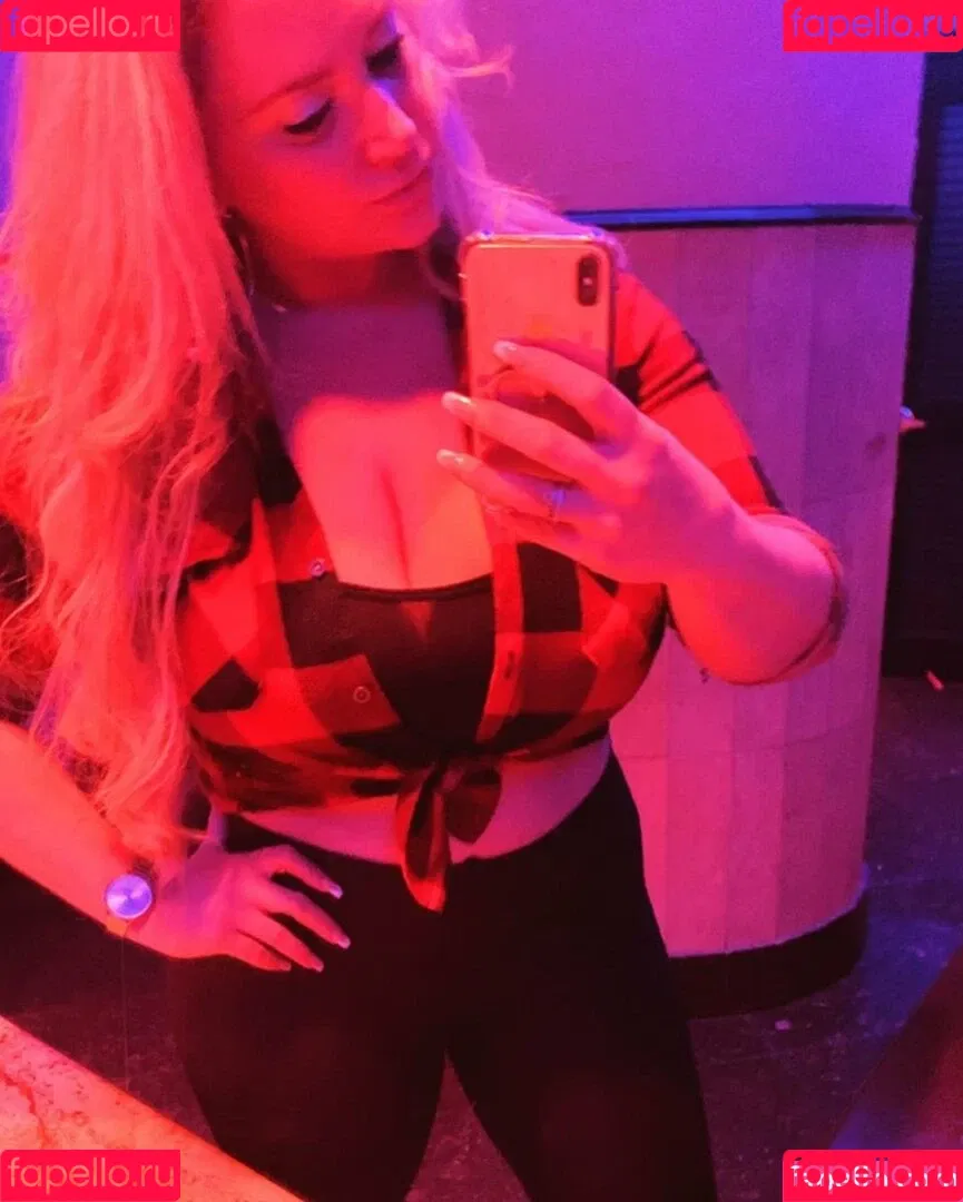 BlondiePomie Onlyfans Photo Gallery 