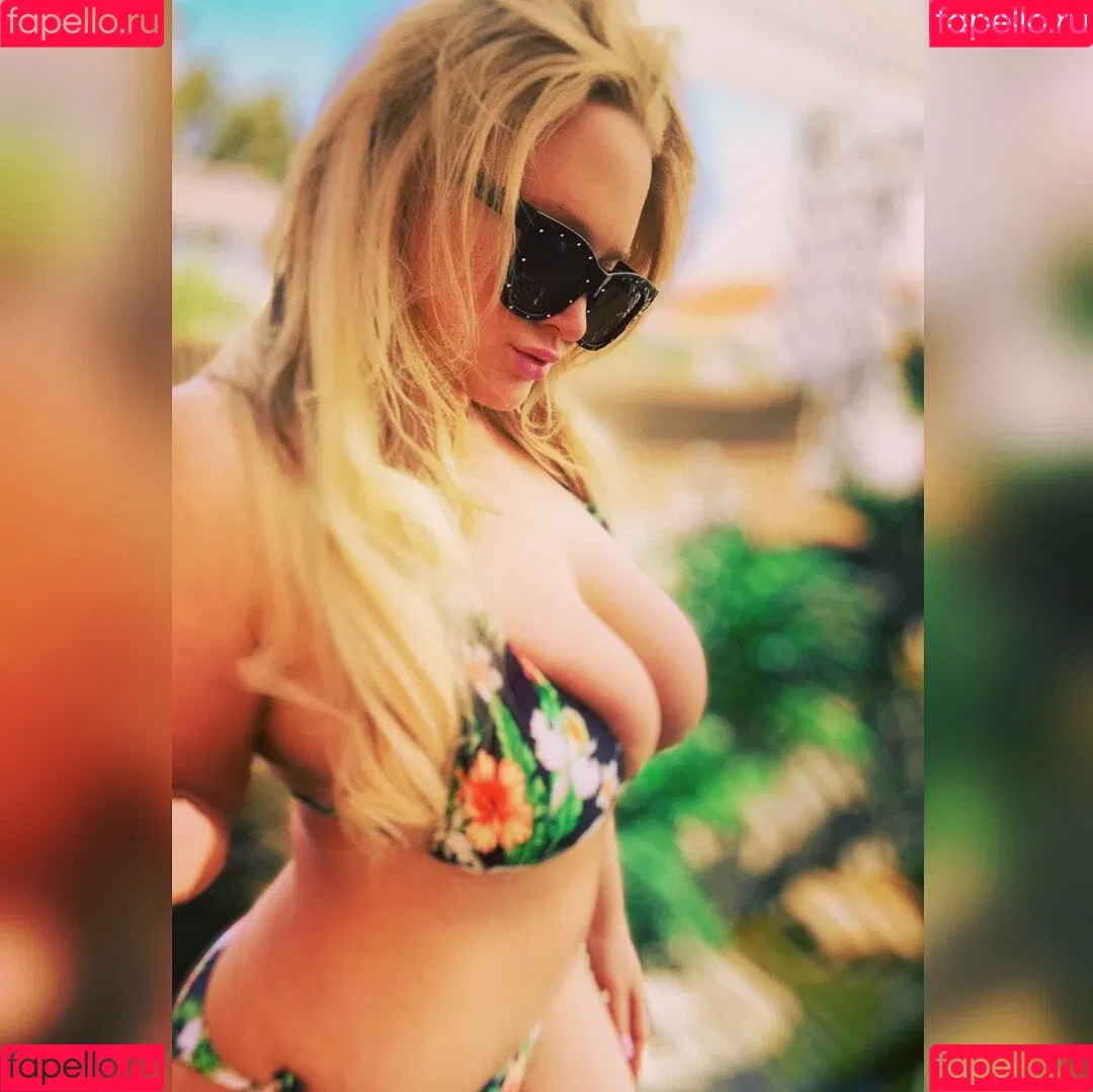 BlondiePomie Onlyfans Photo Gallery 