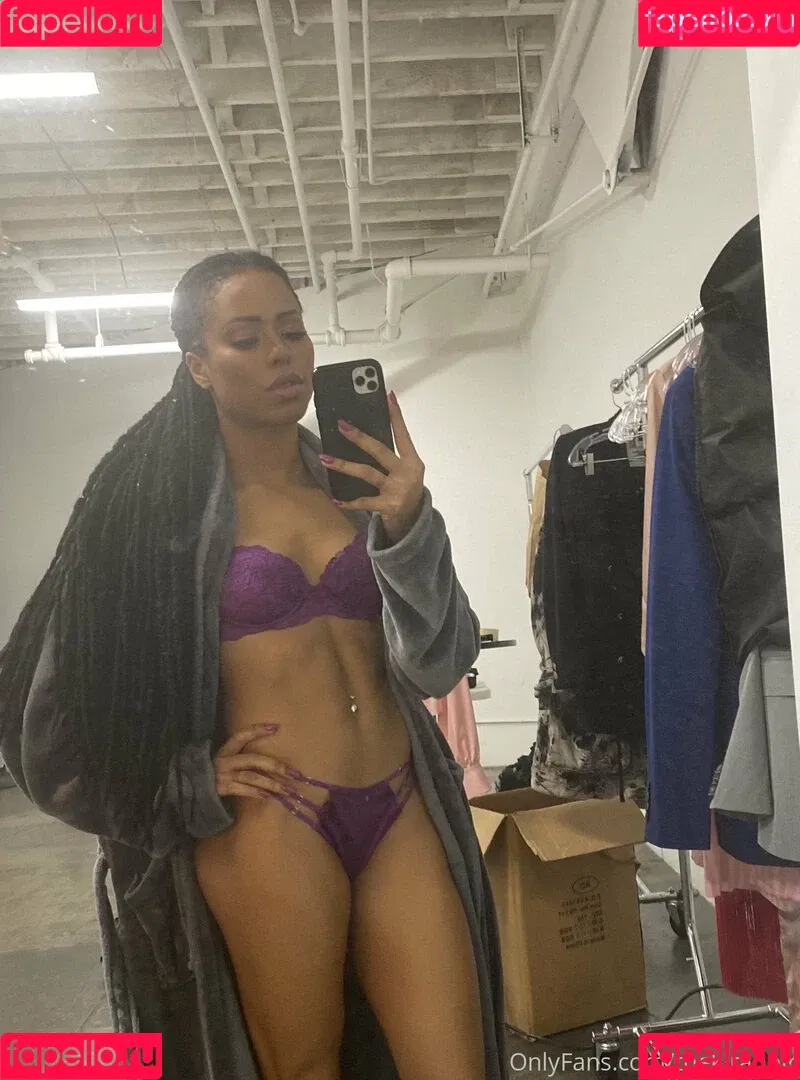 thekiranoir Onlyfans Photo Gallery 