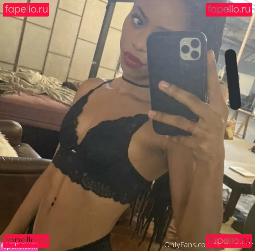 thekiranoir Onlyfans Photo Gallery 