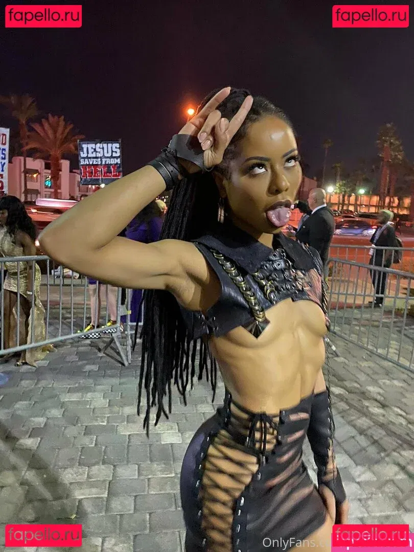 thekiranoir Onlyfans Photo Gallery 