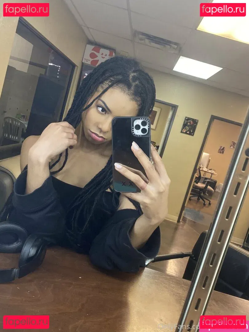 thekiranoir Onlyfans Photo Gallery 