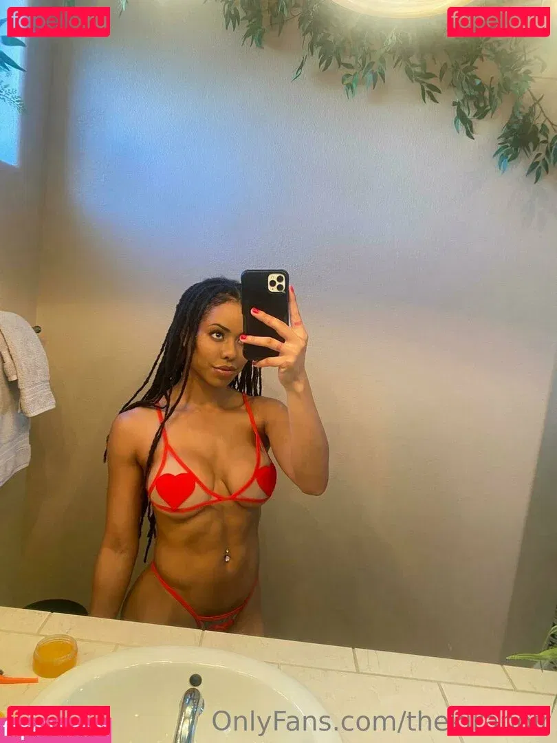 thekiranoir Onlyfans Photo Gallery 