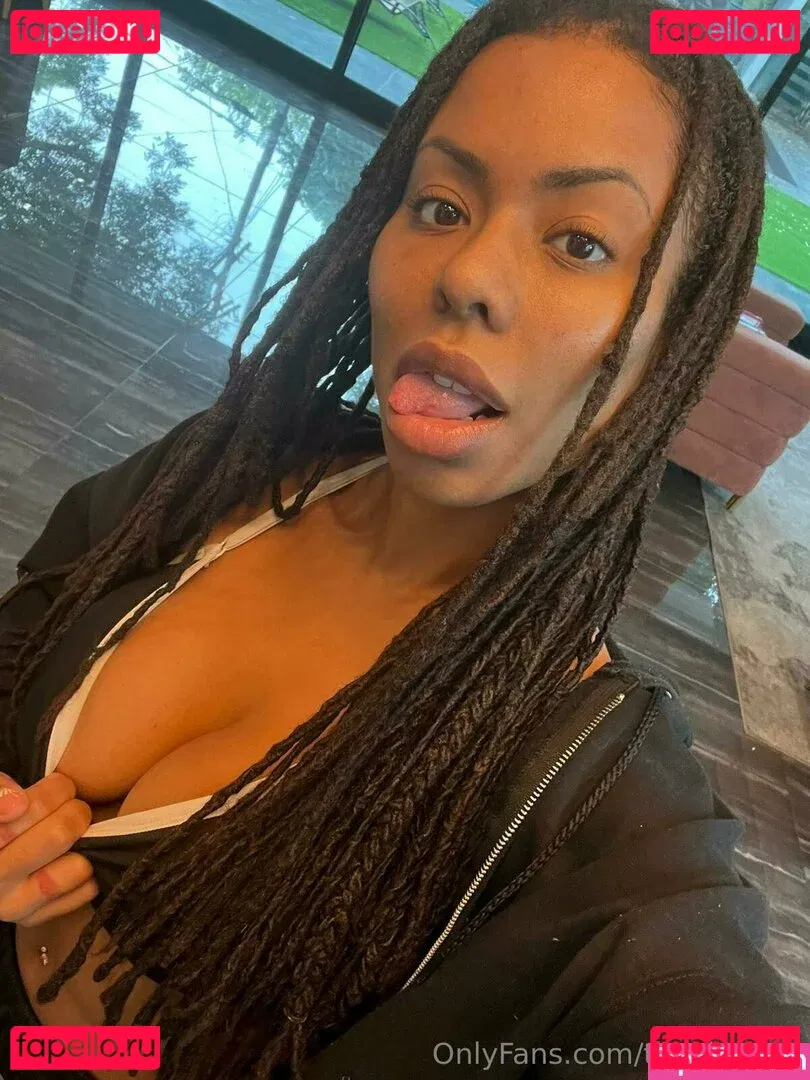 thekiranoir Onlyfans Photo Gallery 