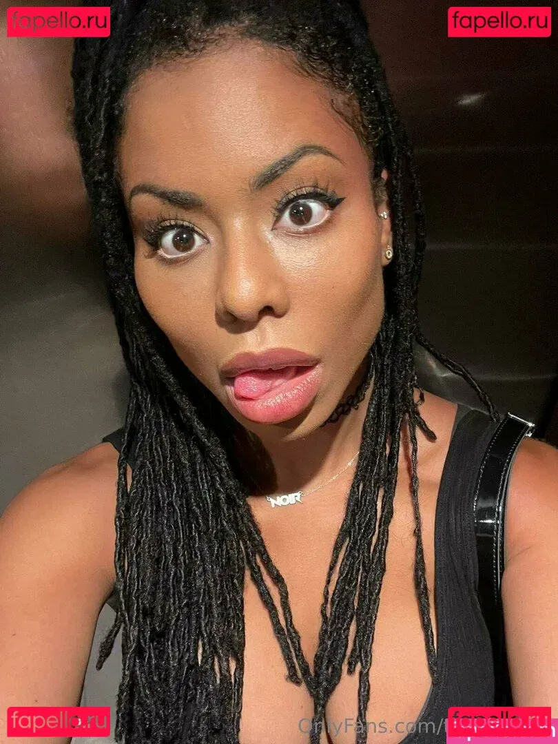 thekiranoir Onlyfans Photo Gallery 