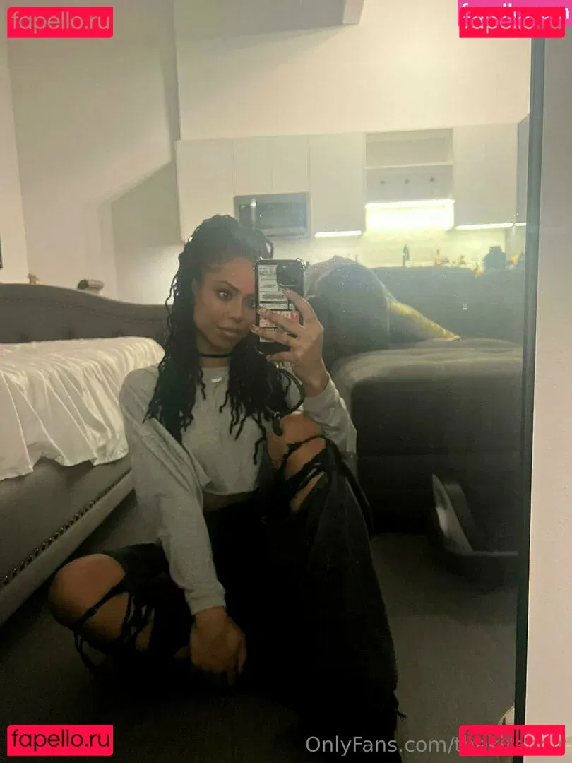 thekiranoir Onlyfans Photo Gallery 