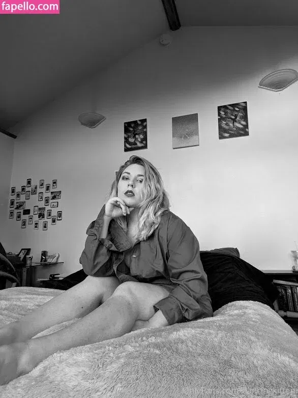 dancingkitten Onlyfans Photo Gallery 