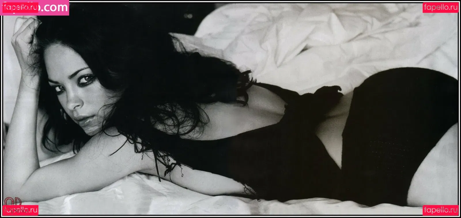 Kristin Kreuk Onlyfans Photo Gallery 