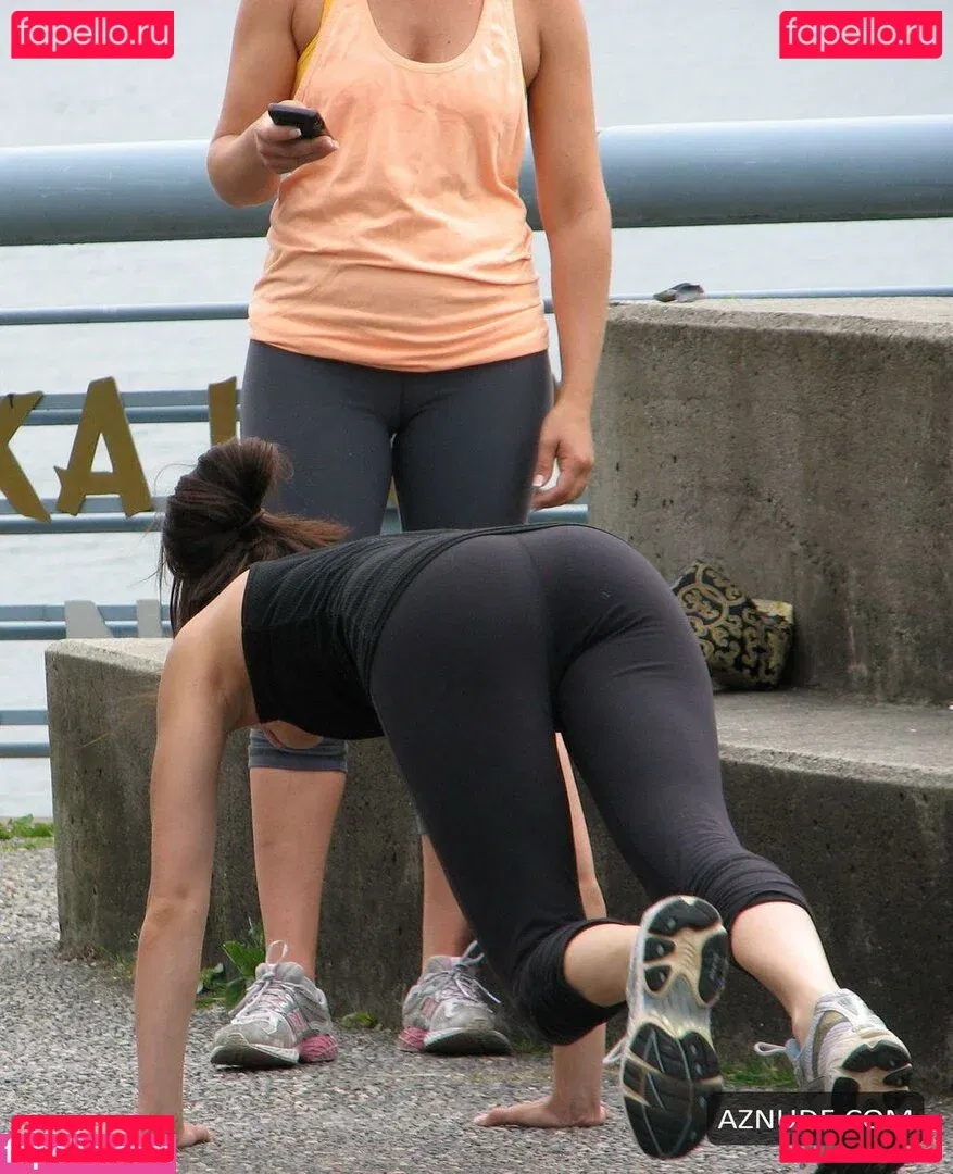 Kristin Kreuk Onlyfans Photo Gallery 