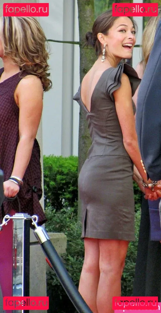 Kristin Kreuk Onlyfans Photo Gallery 