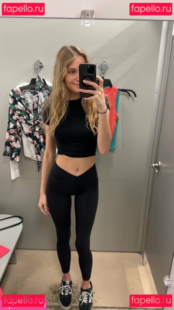 cosmiickitten / kittenfromspace0 Nude Onlyfans Photo 18
