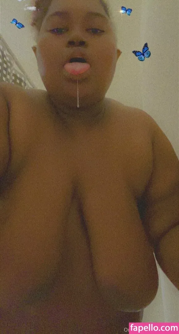 nayizx3 Onlyfans Photo Gallery 