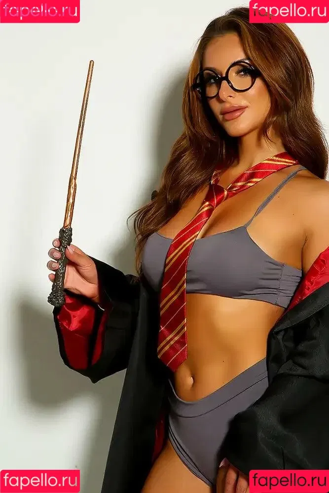 Katherine Eftekhari Onlyfans Photo Gallery 