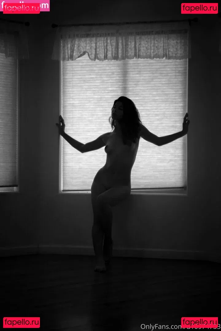 yagurl Onlyfans Photo Gallery 