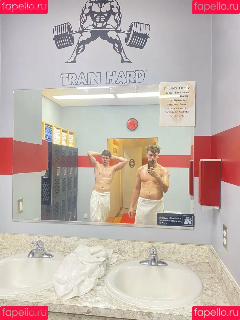 hungodeyfree Onlyfans Photo Gallery 