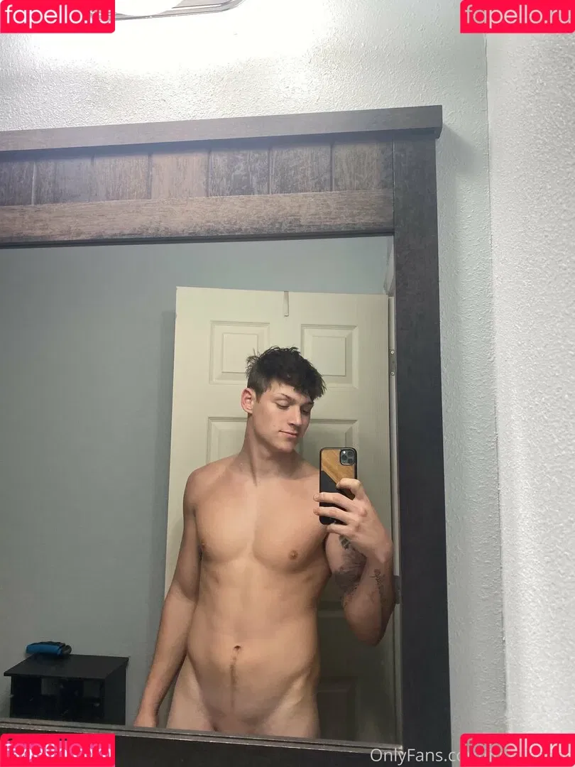hungodeyfree Onlyfans Photo Gallery 