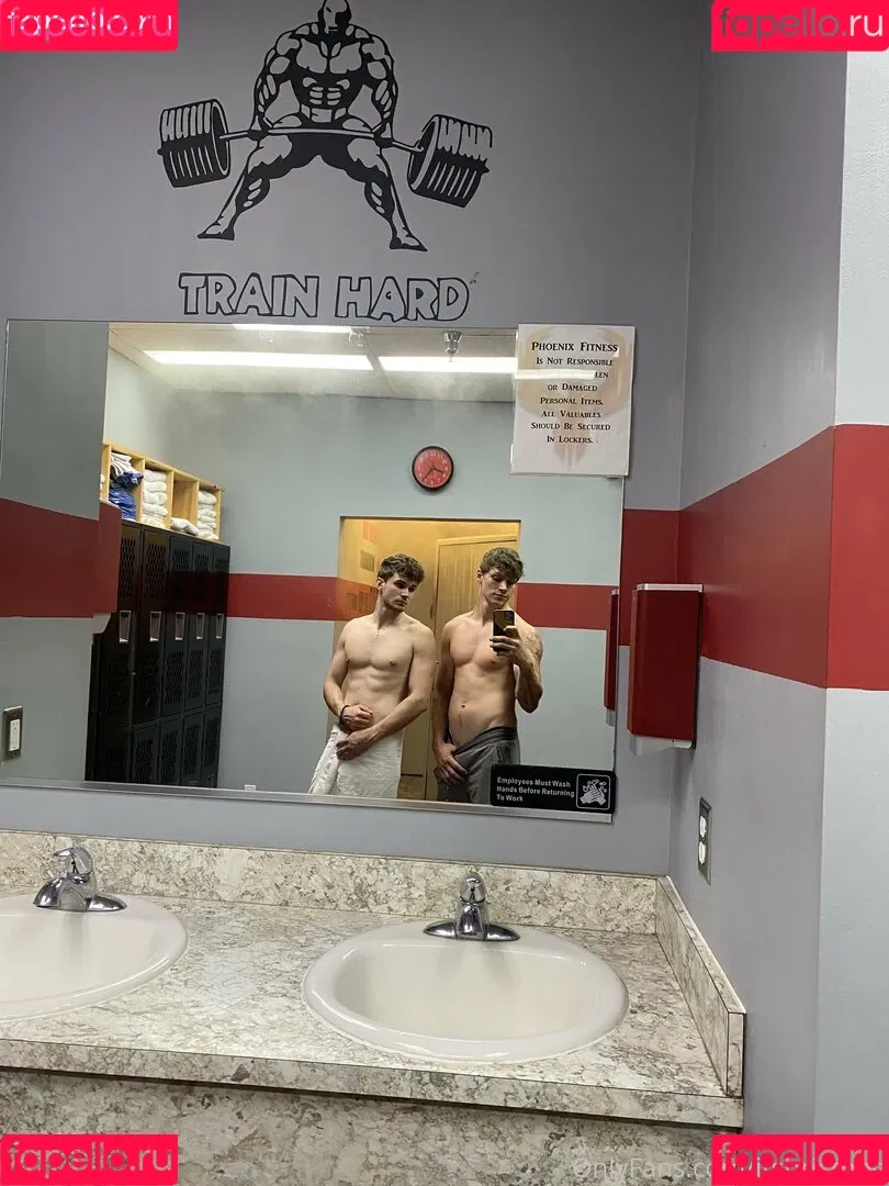 hungodeyfree Onlyfans Photo Gallery 