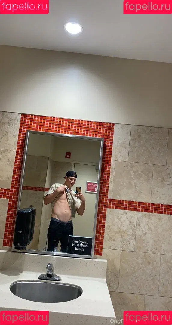 hungodeyfree Onlyfans Photo Gallery 