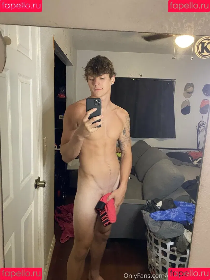 hungodeyfree Onlyfans Photo Gallery 